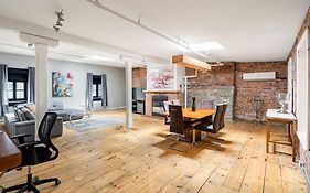 Lofts Du Vieux-Port By Gray Collection